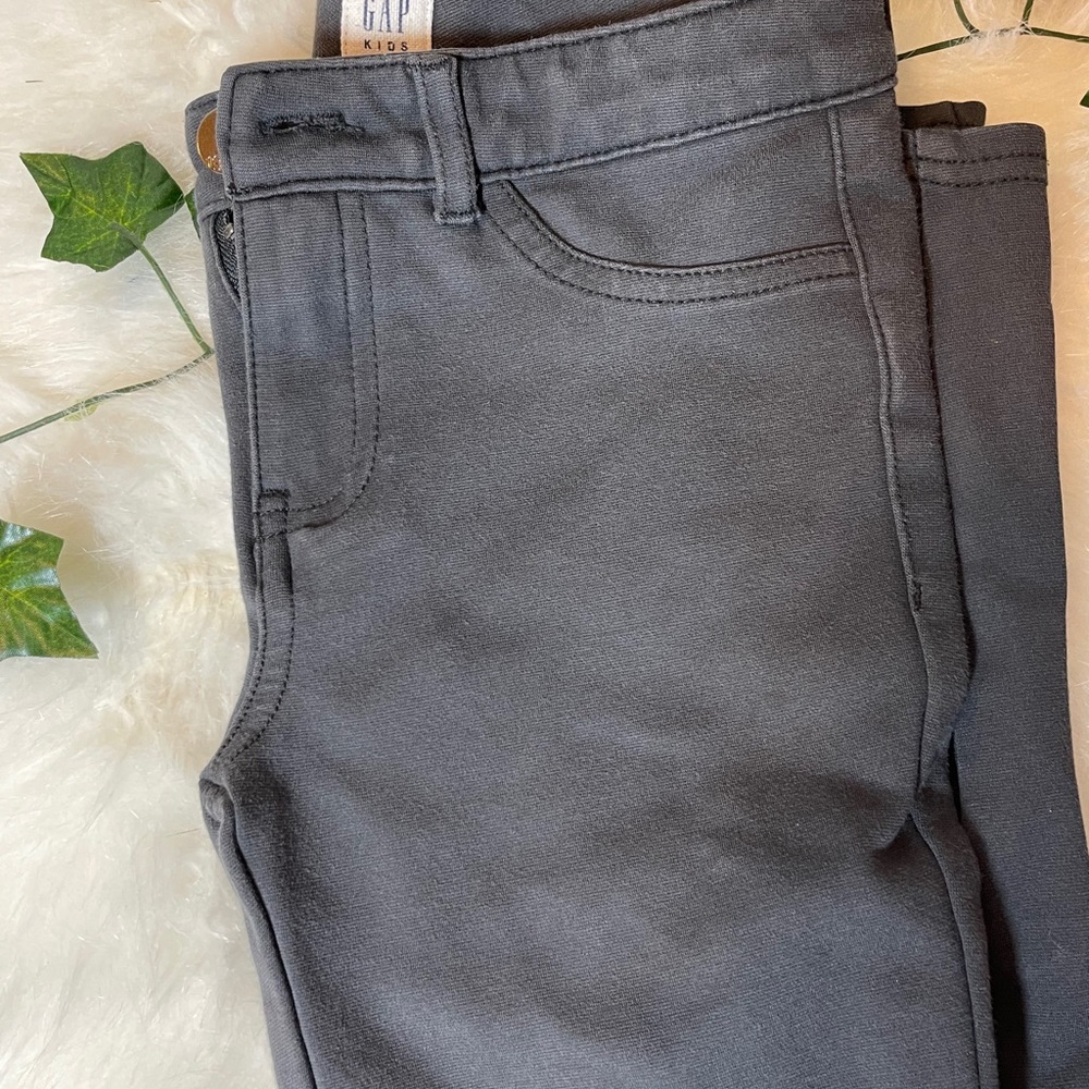 Gap Kids Stretchy gray pants!